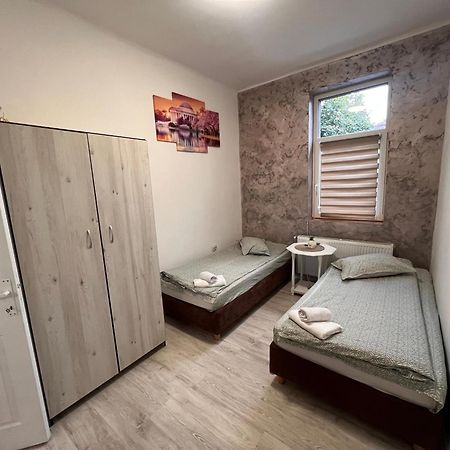 Little Bistro House Bed & Breakfast Targu Mures Exterior photo